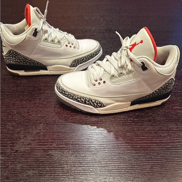 COPY - Jordan ‘88 3’s Size 10.5 - Picture 2 of 8